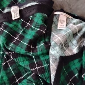 Victoria Secret XL new green plaid thermal cotton pjs.  Green eyes must have